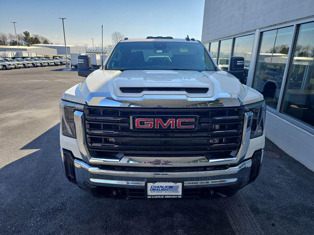 2026 GMC Sierra 3500HD Pro