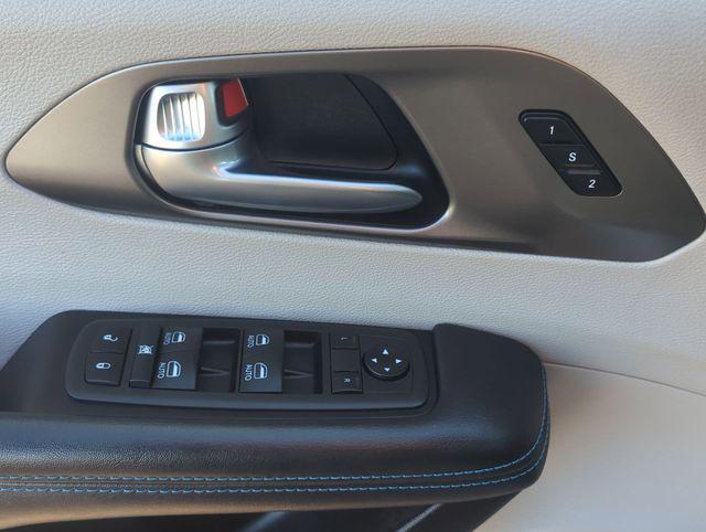2021 Chrysler Pacifica Touring L AWD