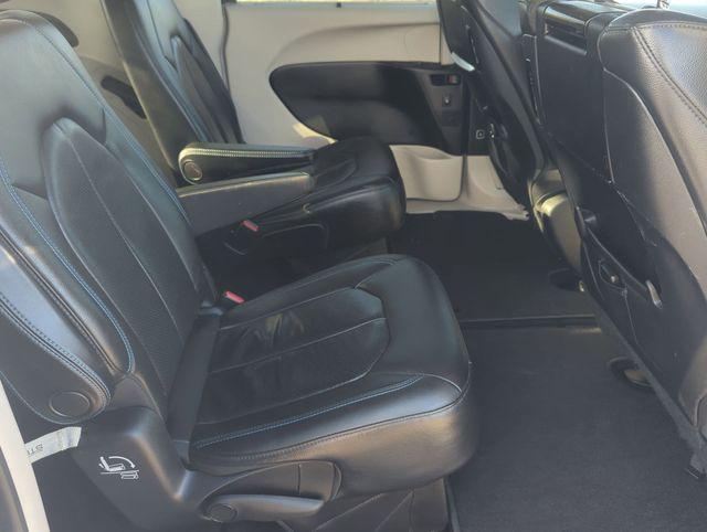 2021 Chrysler Pacifica Touring L AWD
