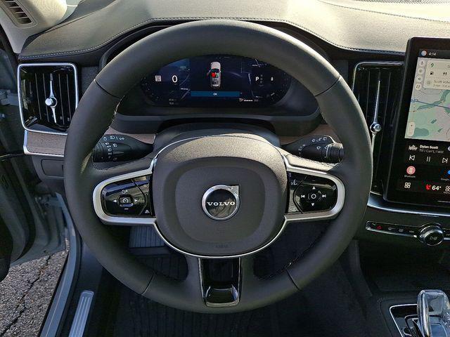 2026 Volvo XC90 Plus, B6 AWD Gas (mild hybrid), Gasoline, Bright, 7 Seats