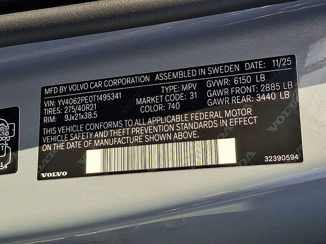2026 Volvo XC90 Plus, B6 AWD Gas (mild hybrid), Gasoline, Bright, 7 Seats