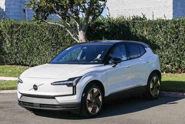 2026 Volvo EX30 Plus Twin Motor Performance, Fully electric