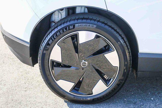 2026 Volvo EX30 Plus Twin Motor Performance, Fully electric