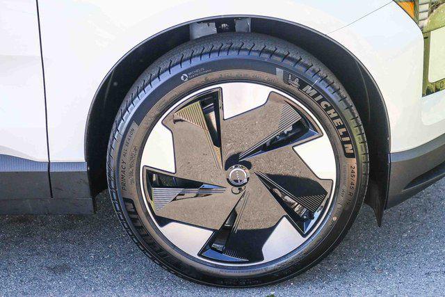 2026 Volvo EX30 Plus Twin Motor Performance, Fully electric