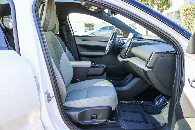 2026 Volvo EX30 Plus Twin Motor Performance, Fully electric