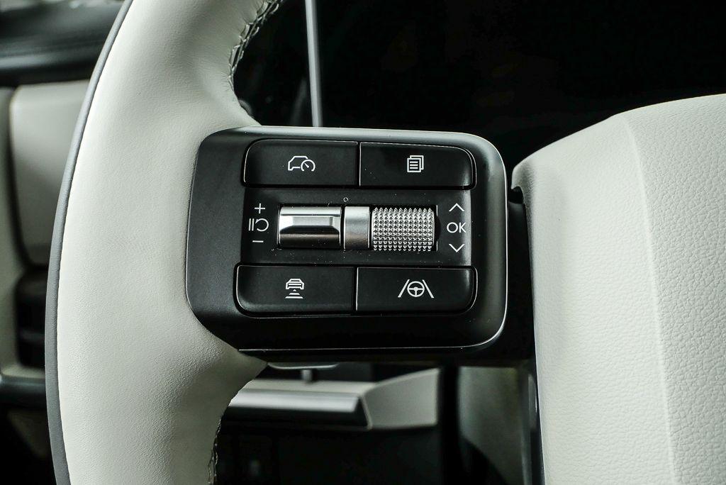 New 2026 Serenity White Hyundai Calligraphy image 99