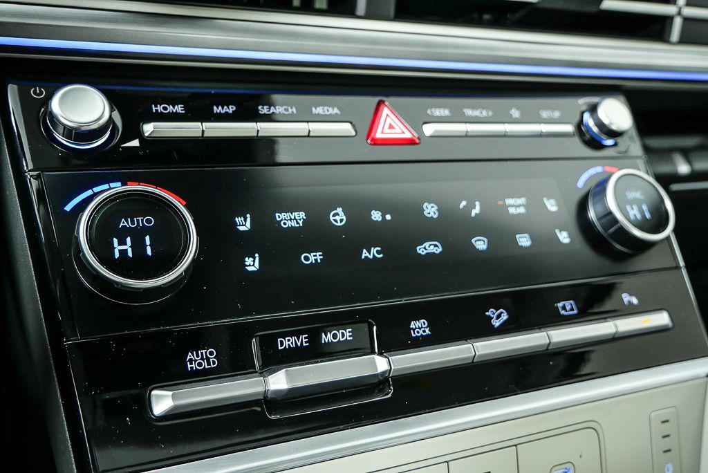 New 2026 Serenity White Hyundai Calligraphy image 105