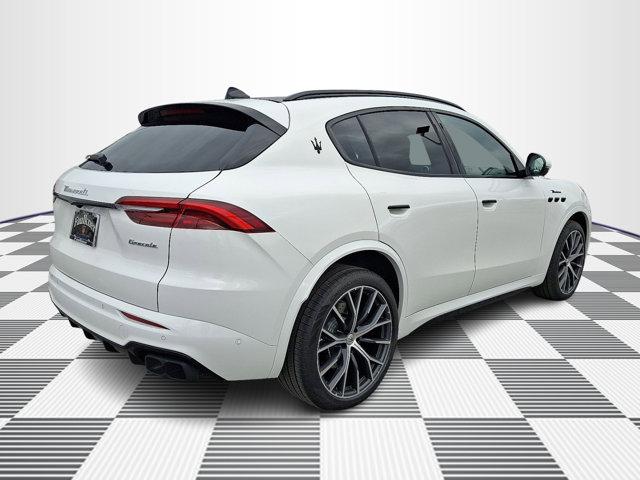 2026 Maserati Grecale Modena
