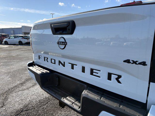2026 Nissan Frontier Crew Cab SV 4x4