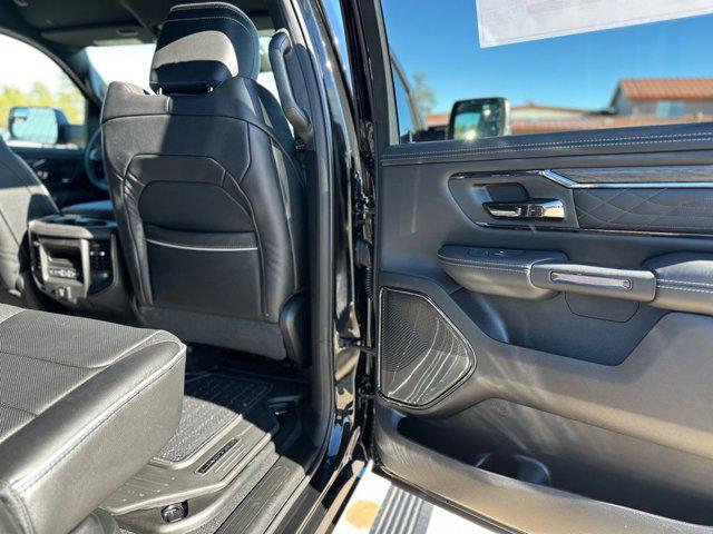 2026 Ram 1500 Limited Crew Cab 4x4 5'7" Box