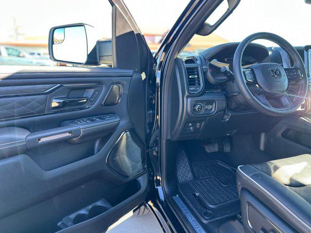 2026 Ram 1500 Limited Crew Cab 4x4 5'7" Box