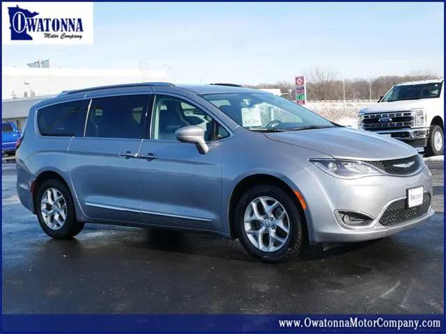 2020 Chrysler Pacifica Touring L Plus for sale in Owatonna, MN