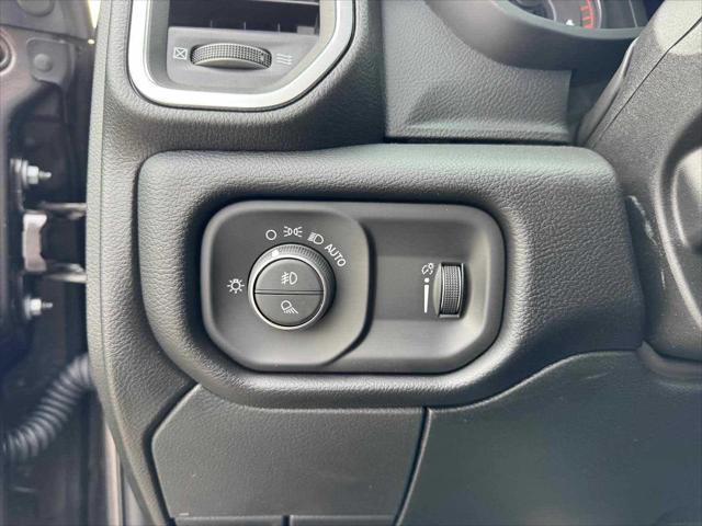 2026 Ram 2500 Big Horn Crew Cab 4x2 6'4" Box