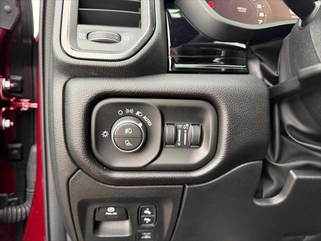 2026 Ram 1500 Rebel Crew Cab 4x4 5'7" Box