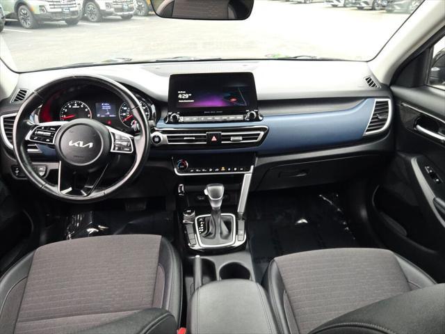 2023 Kia Seltos S