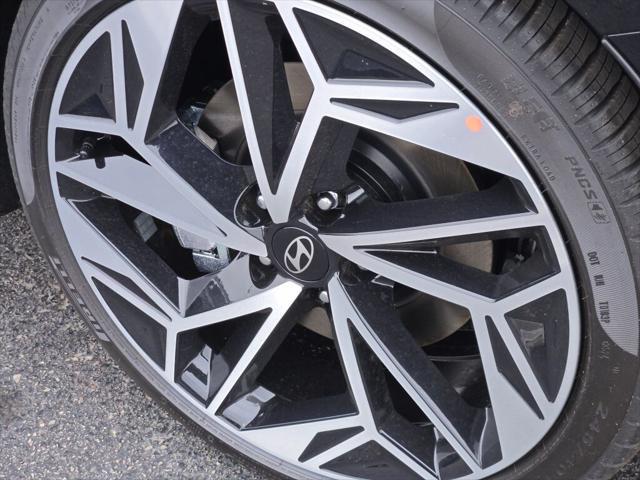 2025 Hyundai IONIQ 6 SEL