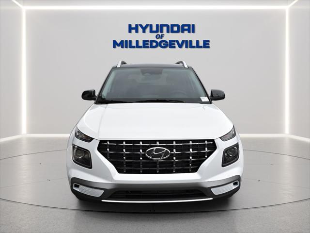 2026 Hyundai Venue SEL w/Two-Tone Roof