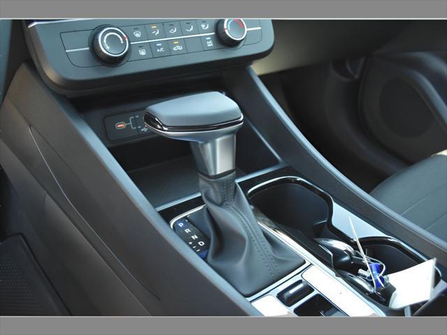 2025 Hyundai Santa Cruz SE