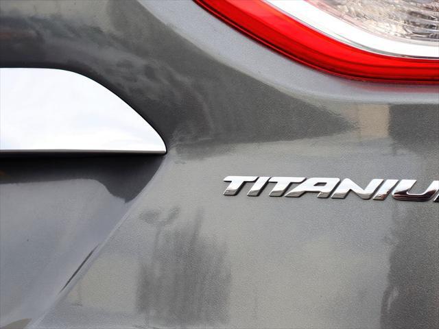 2025 Ford Escape Platinum