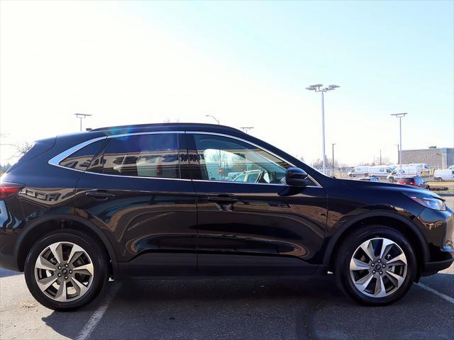 2025 Ford Escape Platinum