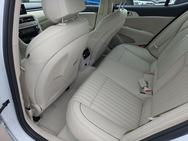 2026 Genesis G70 2.5T RWD Prestige
