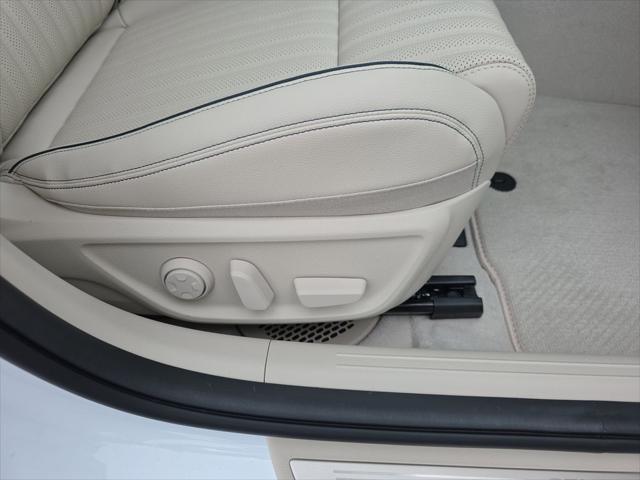 2026 Genesis G70 2.5T RWD Prestige