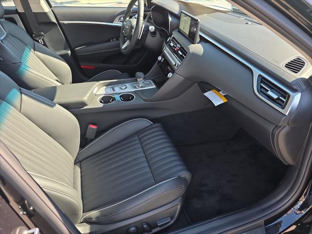 2026 Genesis G70 2.5T RWD Prestige