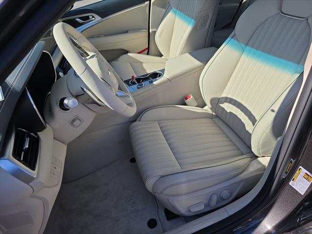 2026 Genesis G70 2.5T RWD Prestige