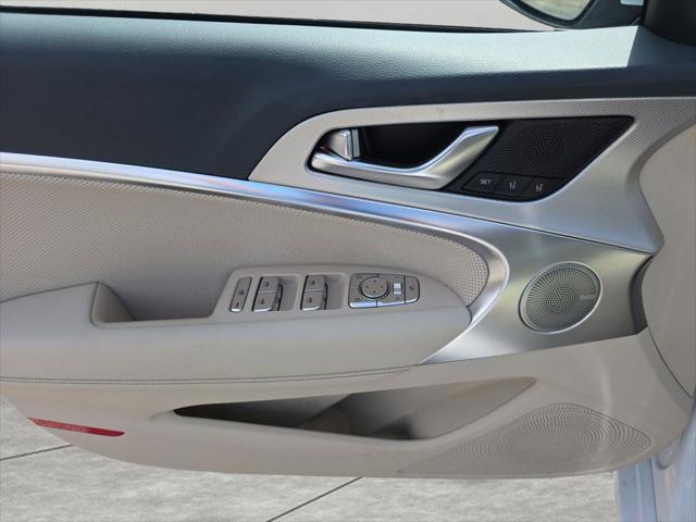 2026 Genesis G70 2.5T RWD Prestige