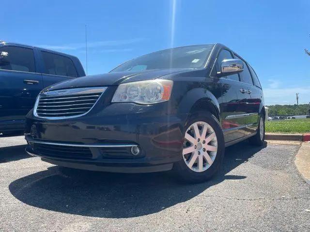 2012 Chrysler Town & Country Touring-L for sale in McAlester, OK