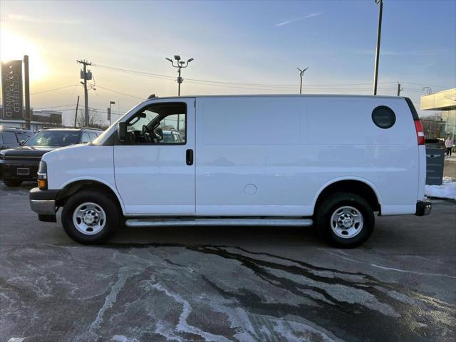 2024 Chevrolet Express Cargo Van RWD 2500 Regular Wheelbase WT