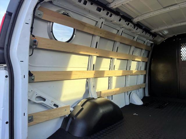 2024 Chevrolet Express Cargo Van RWD 2500 Regular Wheelbase WT