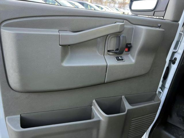 2024 Chevrolet Express Cargo Van RWD 2500 Regular Wheelbase WT