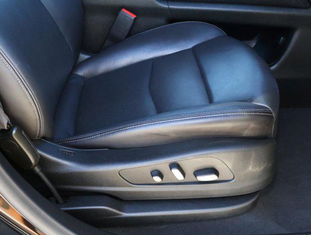 2025 Cadillac XT5 FWD Premium Luxury