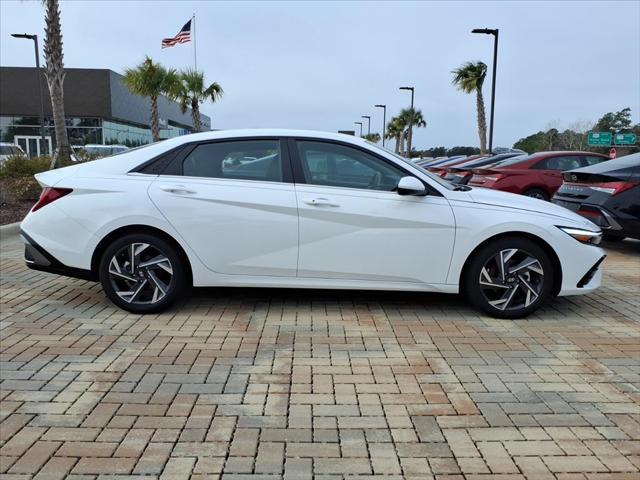 2025 Hyundai Elantra SEL Convenience