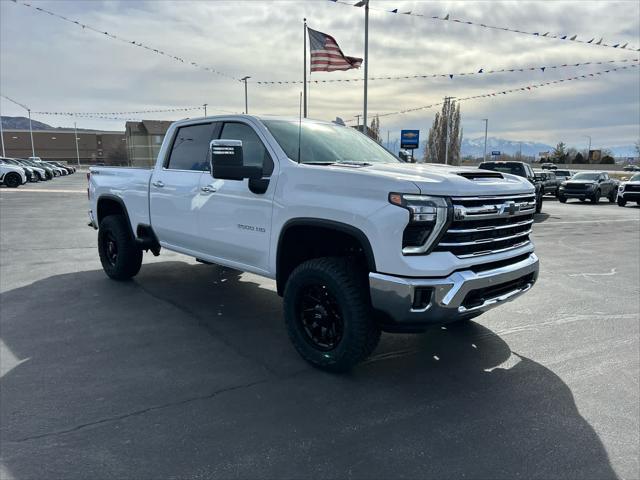 2026 Chevrolet Silverado 3500HD Crew Cab, Standard Bed, LTZ, 4WD