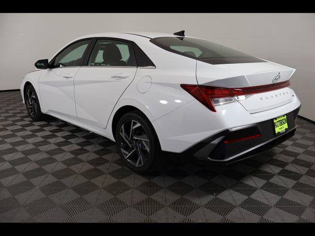 2026 Hyundai Elantra Hybrid Limited