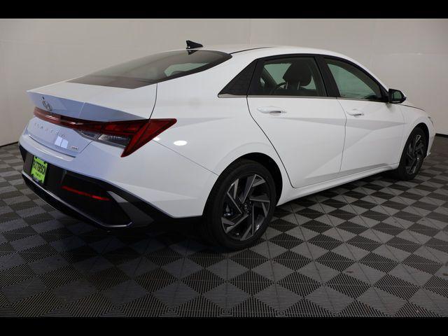 2026 Hyundai Elantra Hybrid Limited