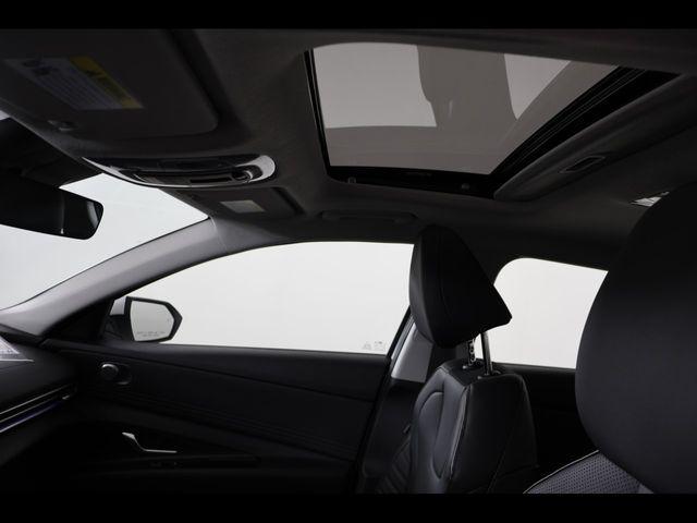 2026 Hyundai Elantra Hybrid Limited