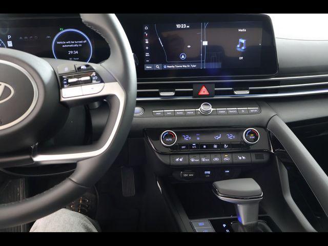 2026 Hyundai Elantra Hybrid Limited