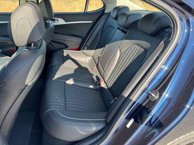 2026 Genesis G70 2.5T RWD Prestige