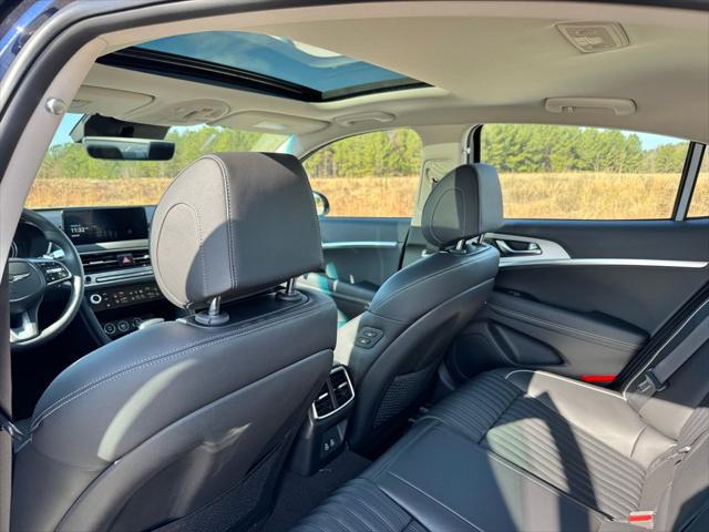 2026 Genesis G70 2.5T RWD Prestige