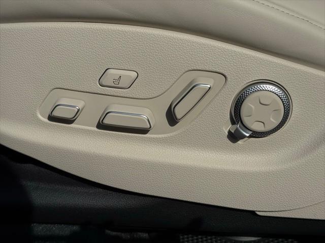 2025 Genesis GV80 3.5T Prestige AWD