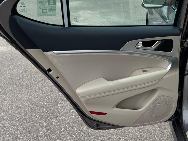 2026 Genesis G70 2.5T RWD Prestige