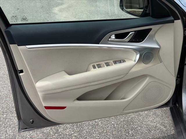 2026 Genesis G70 2.5T RWD Prestige