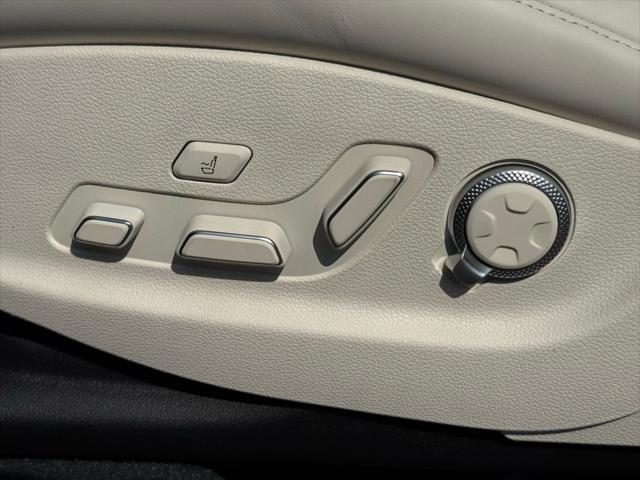 2025 Genesis GV80 3.5T Prestige AWD