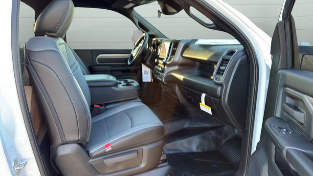 2026 Ram 3500 Tradesman/Big Horn
