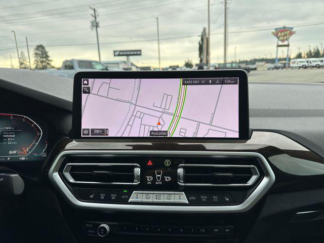 2025 BMW X4 xDrive30i