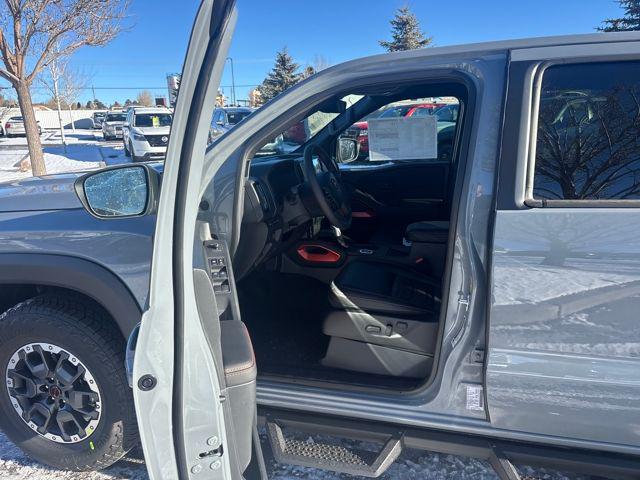 2026 Nissan Frontier Crew Cab PRO-4X 4x4
