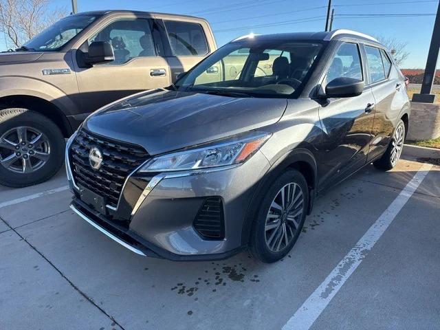 2022 Nissan Kicks SV Xtronic CVT